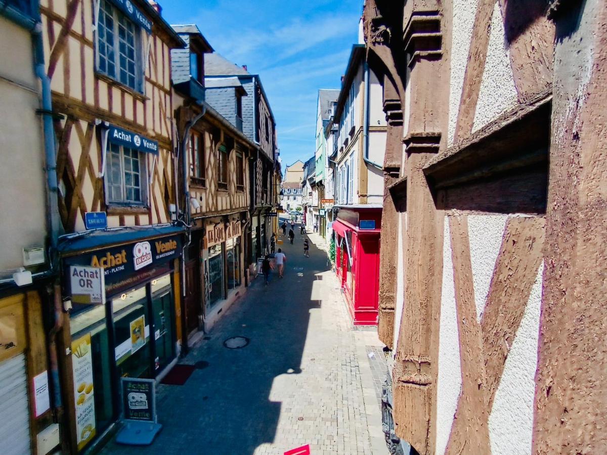 Appartamento 2 pièces totalement rénové au cœur de Bourges Esterno foto