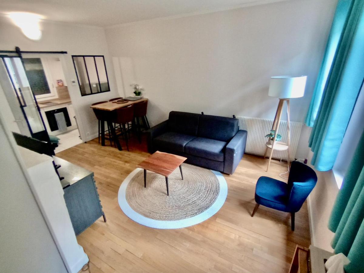 Appartamento 2 pièces totalement rénové au cœur de Bourges Esterno foto